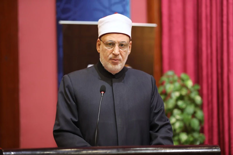 وكيل الأزهر لـ””: الإمام الأكبر بصحة طيبة وما تردد عن تدهور حالته غير صحيح