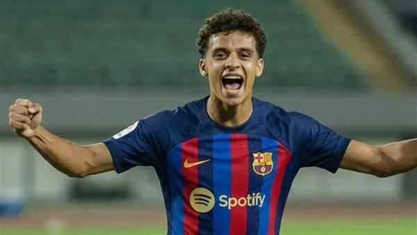 إشادة واسعة في برشلونة بـ حمزة عبد الكريم بسبب هذا القرار