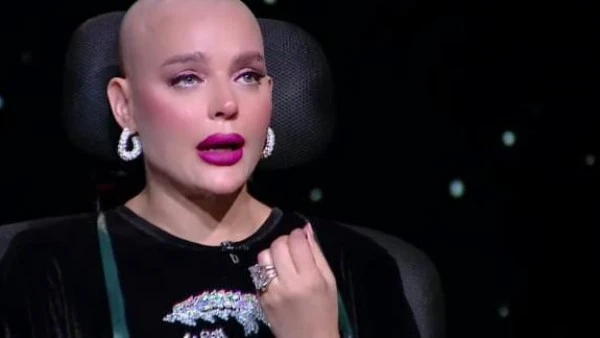 هبة السيسي عن إصابتها بالسرطان: عملت استئصال لـ 3 أورام وشعري وقع بعد أول جلسة كيماوي وانهرت عصبيًا