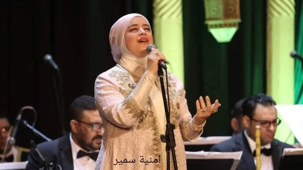 بقيادة أمسية روحانية للإنشاد بمعهد الموسيقى