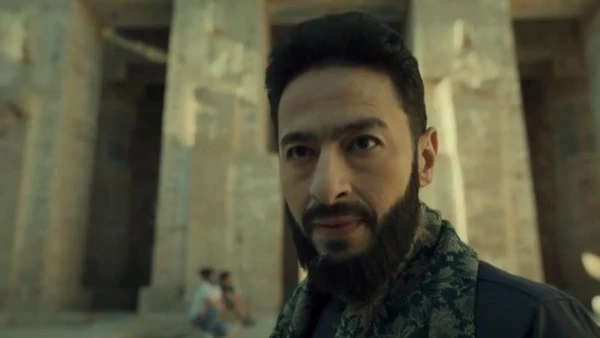 حمزة العيلي ينقذ حمادة هلال من الموت ويتسبب في جريمة قتل..الحلقة 15 من مسلسل المداح