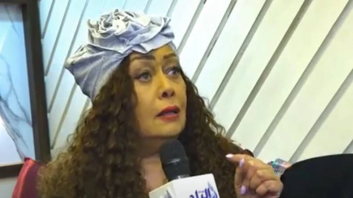 هالة فاخر: كنت لازم أخلع الحجاب من أجل عيالي