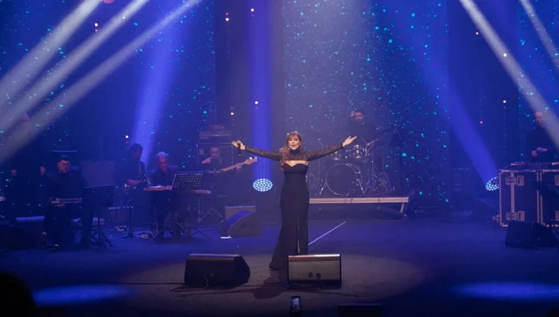 كارول سماحة تشعل دار الأوبرا في تونس بليلة استثنائيّة والتّذاكر تنفد قبل أسبوع (صور)