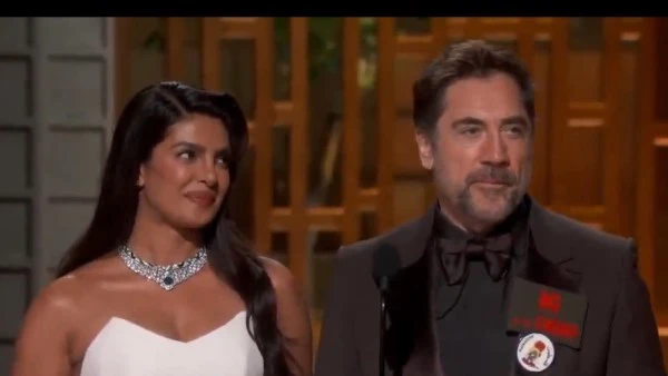 لا خافيير بارديم يدعم فلسطين اثناء تقديم جائزة بحفل الأوسكار