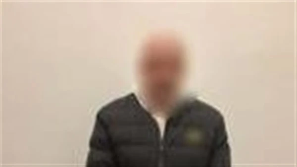 لخلافات حول أولوية الجلوس.. ضبط المتهم بالتعدي على طالب بالسويس