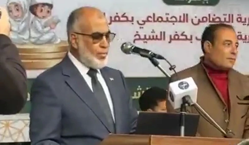 في احتفالية “خطى الخير” لتكريم حفظة القرآن بكفر الشيخ. مدحت يوسف: “تقدم الأوطان يبدأ من بناء العقل”