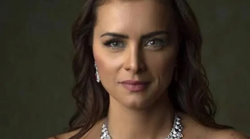 وفاة زوج الفنانة نور اللبنانية وتشييع الجثمان من مصر الجديدة