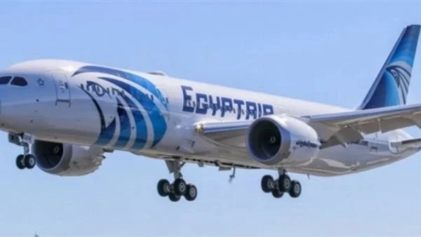 مصر للطيران تدعو المسافرين للتواجد المبكر بالمطارات بسبب الطقس