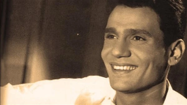 عدم وجود الجثمان في الجنازة وبكاء عبد الوهاب. أسرة عبد الحليم حافظ تكشف مفاجأة عن يوم وفاته