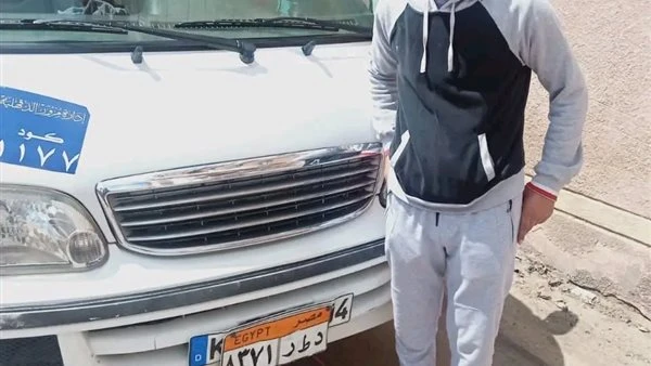 محافظ الدقهلية يضرب بيد من حديد: ضبط سائق ميكروباص خالف خط السير