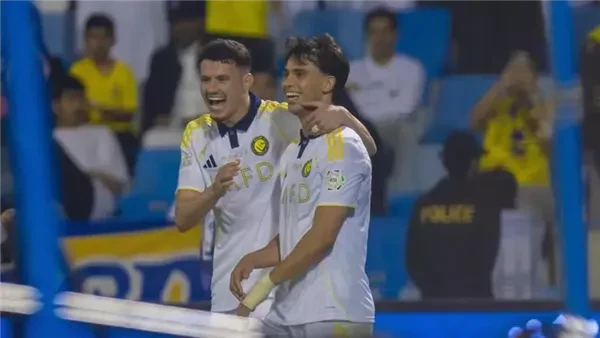 النصر يحقق فوزا ساحقا على الخليج بخماسية في دوري روشن السعودي