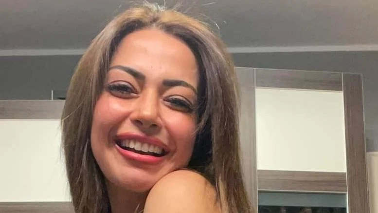 داليا ومفيش حاجة توقفني