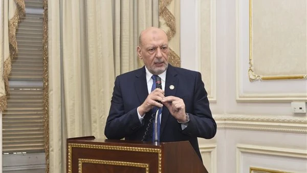 حزب "المصريين": كلمة الرئيس في حفل إفطار الأسرة المصرية رهان على وعي المواطن