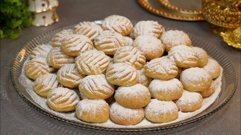 مع اقتراب عيد الفطر. طريقة عمل الكحك الناعم في المنزل مثل المحلات