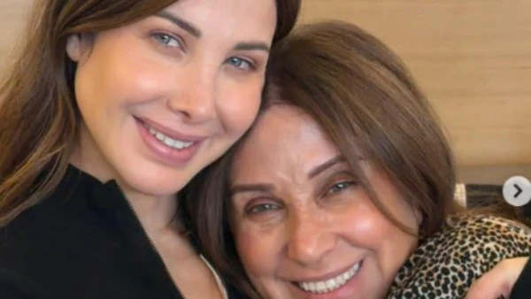 نانسي عجرم تهنئ والدتها بعيد الأم: كل عيد أم وإنتو النبض اللي بيخلينا نكمل