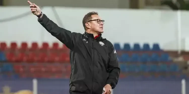 “بنهاشم” على المقصلة. زلزال “آسفي” يطيح بمدرب الوداد