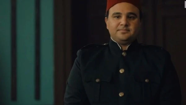 أحمد رضوان يطارد أحمد أمين في النص التاني