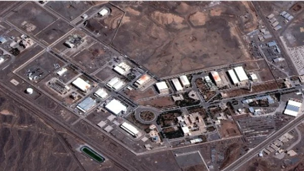 نطنز بعد القصف.. هل تقترب المنطقة من كارثة نووية ؟