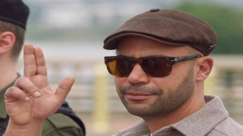 الحلقة 15 من مسلسل الكينج. الدباح ينفذ عملية نقل السلاح باحترافية