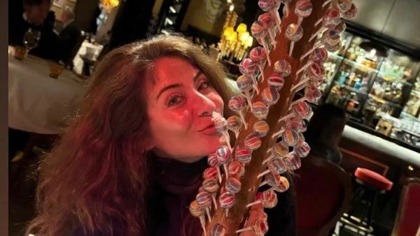 هيدي كرم تمازح جمهورها: مفيش مصاصة سحرية ترجعني لقبل الثلاثين