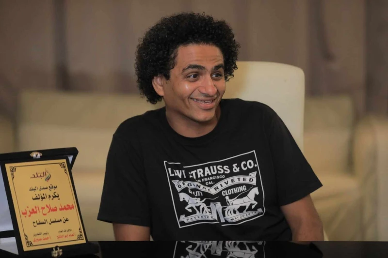 محمد صلاح العزب يسخر من منع «سفاح التجمع» في السينما المصرية