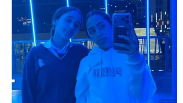 تاليا أبنه تامر حسني تهنئ ابنه كريم محمود عبد العزيز بعيد ميلادها