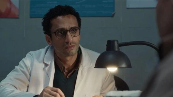 مسلسل عرض وطلب الحلقة الأولى. محمد حاتم طبيب متمسك بمبادئه رغم تعقيدات حياته