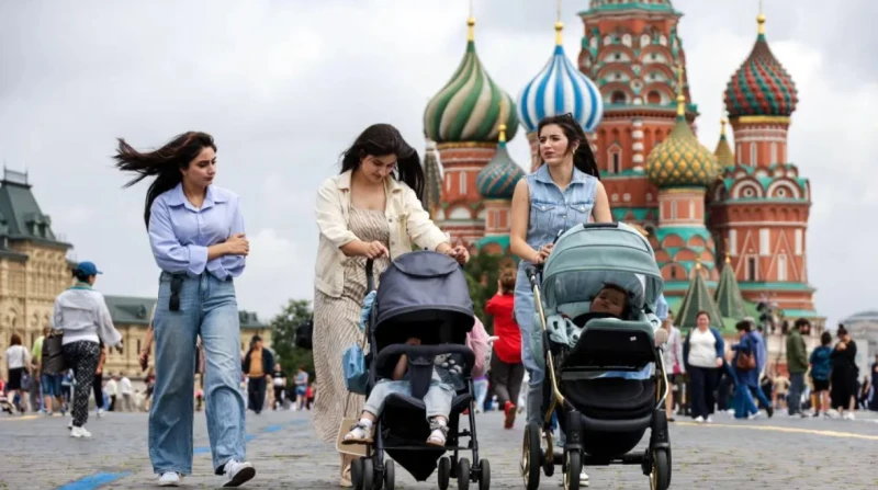 بقرار حكومي. روسيا تتجه لإجبار النساء على الإنجاب لمواجهة خطر الانقراض