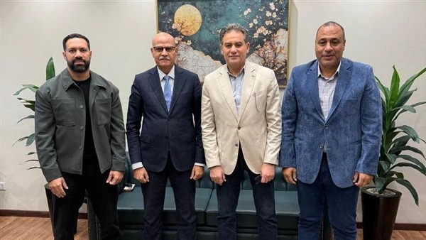 الإسماعيلي يعلن تشكيل جهاز الكرة الجديد.. خالد جلال وحسني عبد ربه