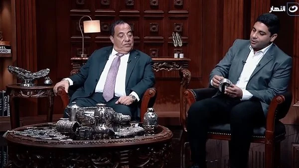 عاطف واصف يؤكد: الزوجة الذكية تساهم في تذوق المجوهرات