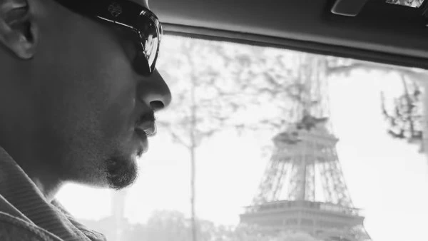 أمام محمد رمضان يتألق في أحدث ظهور له من باريس | صور