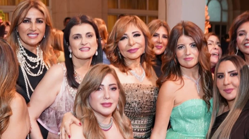 بهجة في بيوت النجوم. موسم الأفراح يشتعل على السوشيال ميديا