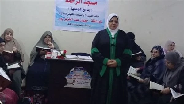 درس دعوي بالبحيرة يجمع بين تصحيح التلاوة وبيان أحكام النساء في القرآن