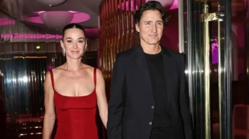 رومانسية عابرة للحدود. كاتي بيري وجاستن ترودو يخطفان الأنظار في أحدث ظهور