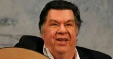 ذكرى ميلاد عمار الشريعي.. كفيف أضاء سماء الفن المصري