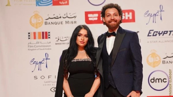 تتهمه زوجة محمود حجازي تحرر محضرا جديدا ضده