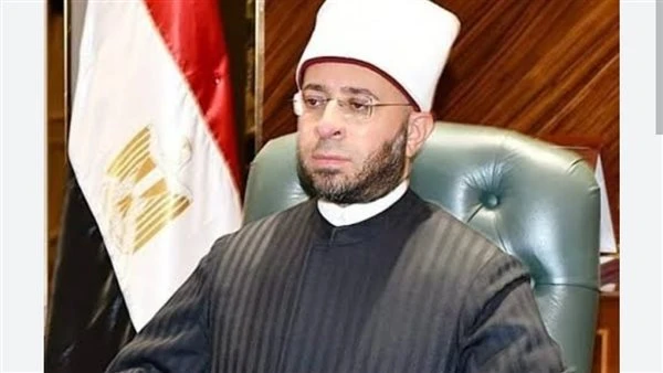 تحرك عاجل في دمياط.. وزير الأوقاف يوجّه بالتعامل الفوري مع ميل مئذنة مسجد البحر