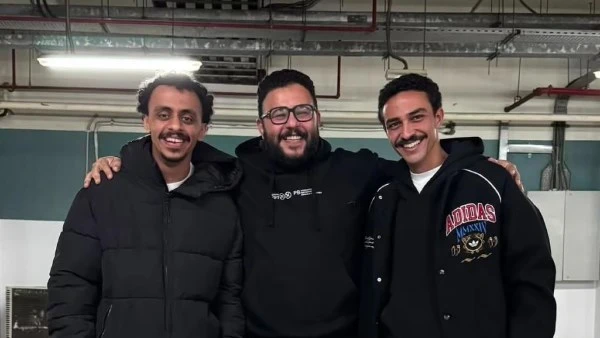 بعد كزبرة يروج لأحدث أفلامه محمود التاني