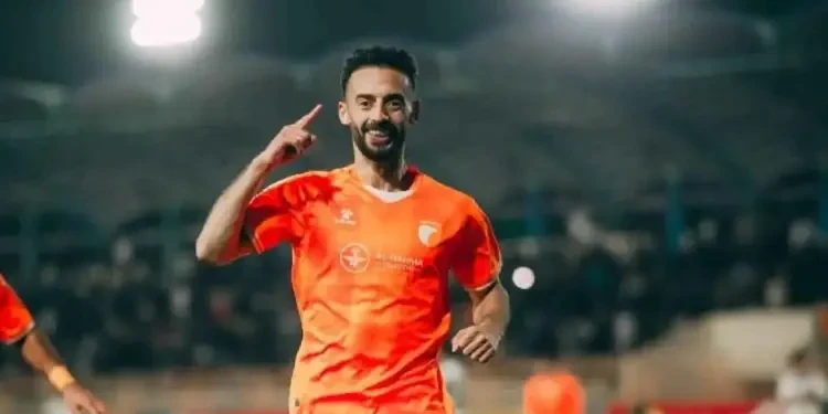 “بيراميدز” يغفل الزمالك في “خناقة” عبد القادر