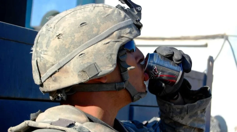 "وقود الغضب الملحمي". الجيش الأمريكي يستهلك الملايين من أكواب القهوة خلال الحرب