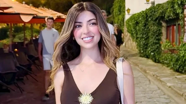 ميرنا جميل تلفت الأنظار بأحدث ظهور لها