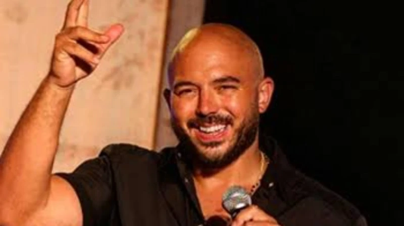 من داخل الاستوديو. العسيلي يروّج لأعماله الصيفية الجديدة تحت المطر