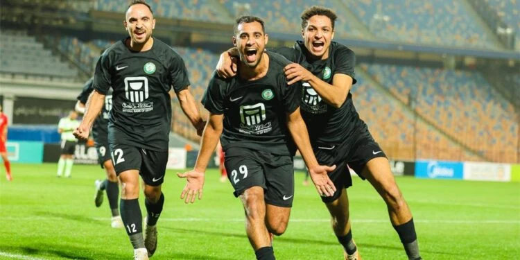 البنك الأهلي “شخرم” المقاولون. ريان وفيصل “غفلوا” الذئاب