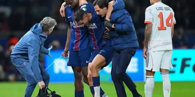 إصابة أشرف حكيمي تهدد حلم باريس في نهائي الأبطال