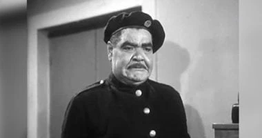 رياض القصبجي.. الشاويش عطية من سكك الحديد إلى أضواء الشاشة.. ذكرى رحيله