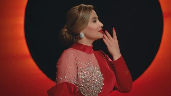 مودي عالي.. تعاون فني يجمع العراقية برواس حسين والمخرجة رودينا حطوم