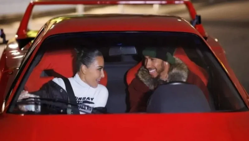 لويس هاميلتون معلناً علاقته مع كيم كارداشيان: "انتهى الانتظار" (فيديو)