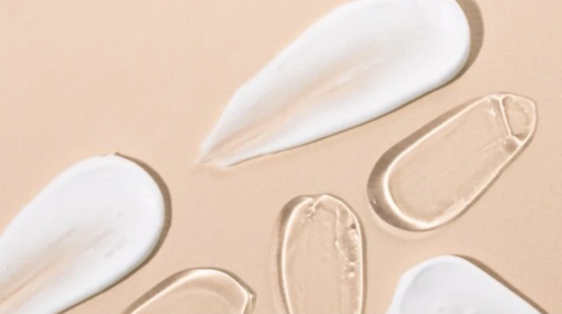 واقي الشمس الجل أم الكريم. أيهما أفضل لحماية بشرتك في الصيف