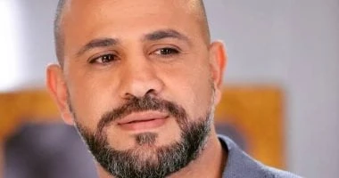 عزيز الشافعى ينشر كواليس تسجيل أغنية أنا جنبك يا صاحبى لعشاق نادى الزمالك