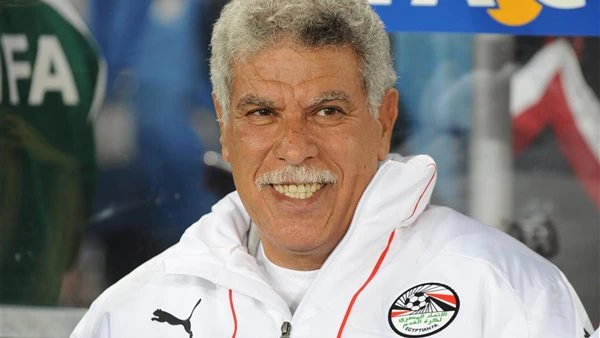 "لعبت في كل المراكز".. حسن شحاتة يكشف كواليس ظهوره حارسًا مع الفراعنة